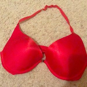 36D VictoriaSecret halter Plunge pushup. Magnetic